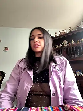 Katherin dimi online show from 6, 10, 2025