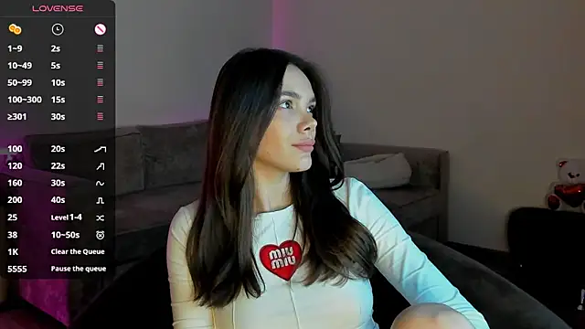 LeanaWILL online show from 17, 10, 2025
