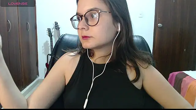 CarlaLorez online show from 3, 4, 2026