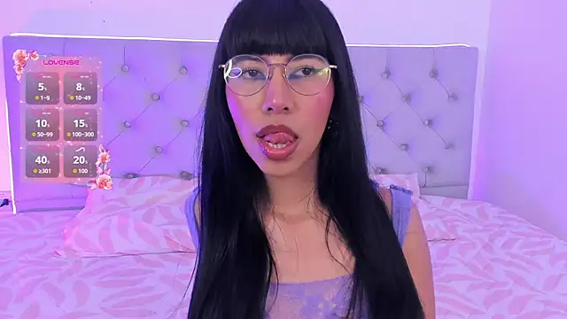 Nina fox 0691 online show from 11, 10, 2025