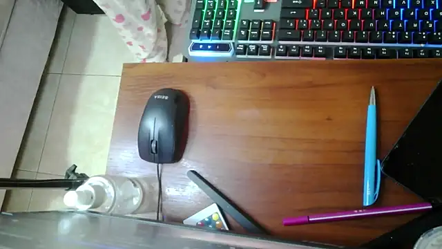 luna00bella7 online show from 14, 10, 2025