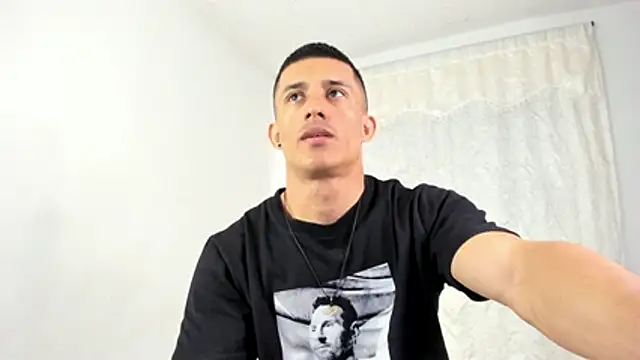 Muscle man07 online show from 18, 11, 2025
