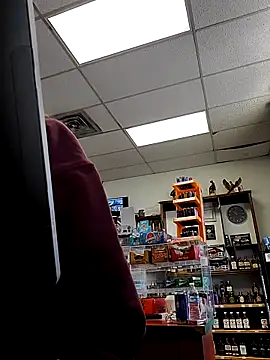 Snapshot of Cassaroll333 chatting on 10, 11, 2025 Cassaroll333 online show from 10, 11, 2025