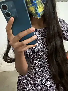 Snapshot of Rani_hot2 chatting on 1, 11, 2025 Rani hot2 online show from 1, 11, 2025