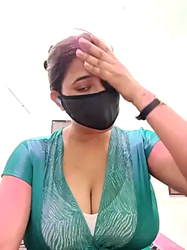 Snapshot of Hot_radhaji chatting on 26, 7, 2026 Hot radhaji online show from 26, 7, 2026