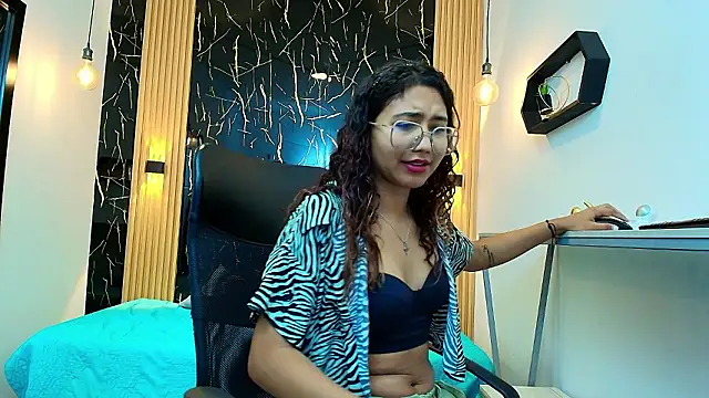 SamanthaFox 8 online show from 7, 2, 2026