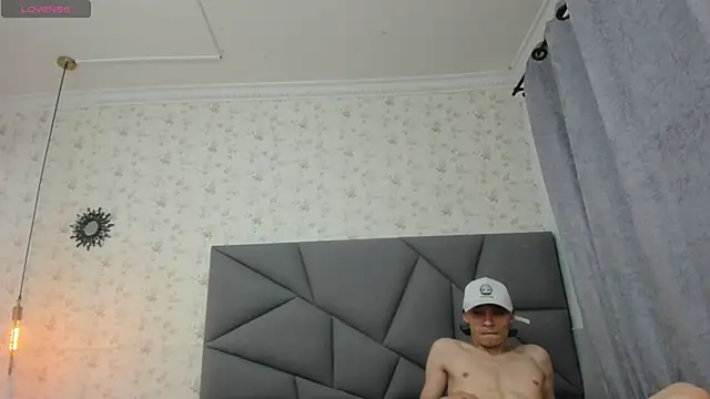 nicollandjhon online show from 12, 2, 2026