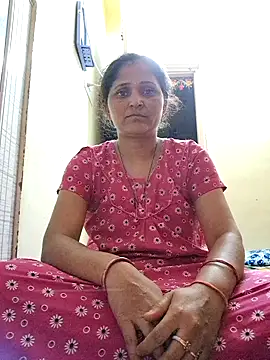 Snapshot of Desi-Mamta chatting on 30, 10, 2025 Desi-Mamta online show from 30, 10, 2025