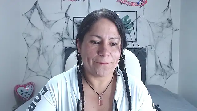 Snapshot of Pamela_jones7 chatting on 15, 10, 2025 Pamela jones7 online show from 15, 10, 2025