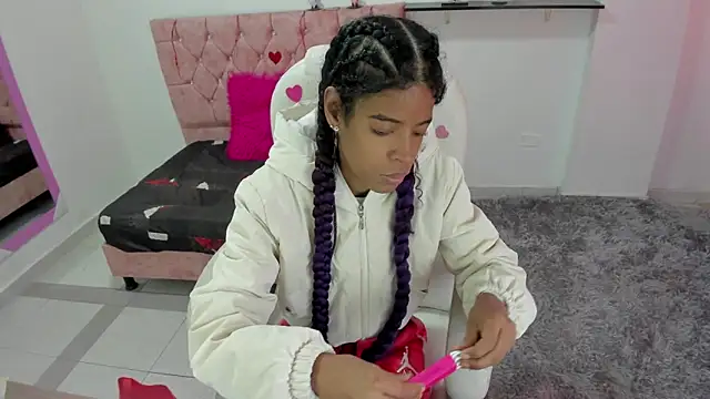 thianahorny online show from 20, 2, 2026