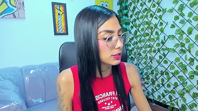 Snapshot of KarlaSlutSkinny__ chatting on 4, 7, 2026 KarlaSlutSkinny online show from 4, 7, 2026