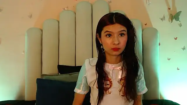 SweetRenata  online show from 18, 10, 2025