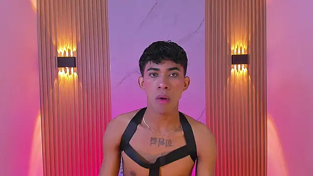 Ethan thouse online show from 23, 11, 2025