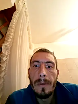 TeresaRufo online show from 12, 10, 2025