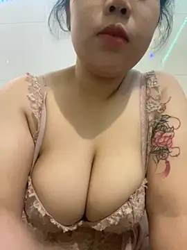 Snapshot of Min538 chatting on 16, 11, 2025 Min538 online show from 16, 11, 2025