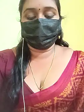 Snapshot of tamil-mala23 chatting on 12, 10, 2025 tamil-mala23 online show from 12, 10, 2025