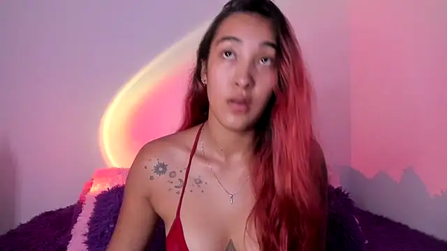 Snapshot of HeidyRousse chatting on 3, 3, 2026 HeidyRousse online show from 3, 3, 2026