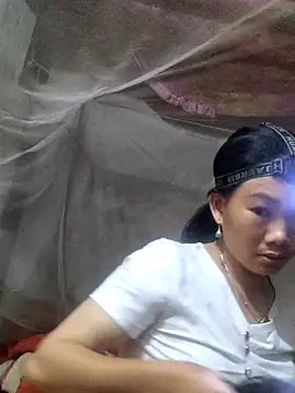 Snapshot of gio-thu chatting on 3, 5, 2026 gio-thu online show from 3, 5, 2026