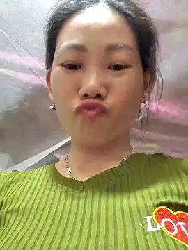 Snapshot of gio-thu chatting on 26, 5, 2026 gio-thu online show from 26, 5, 2026