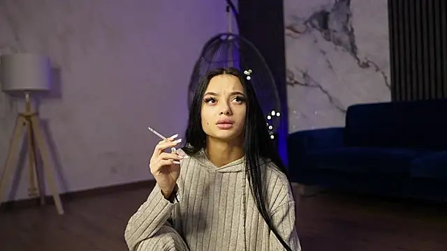 RachelRavee online show from 22, 12, 2025