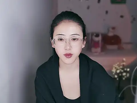 Snapshot of Queena_ chatting on 13, 1, 2026 Queena online show from 13, 1, 2026