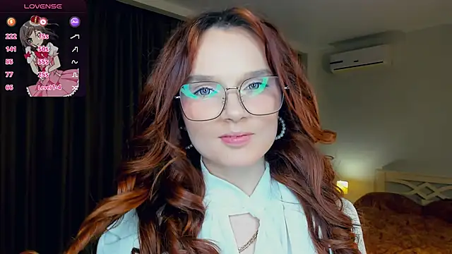 Snapshot of RonnieSchmertz chatting on 27, 10, 2025 RonnieSchmertz online show from 27, 10, 2025