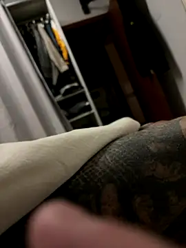 Snapshot of Sexy-feet78 chatting on 27, 11, 2025 Sexy-feet78 online show from 27, 11, 2025
