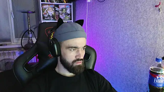 Snapshot of Nik_Namee chatting on 22, 10, 2025 Nik Namee online show from 22, 10, 2025