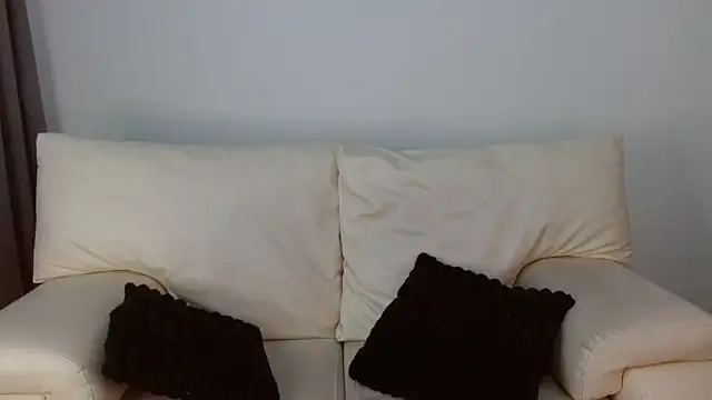 hot teo  online show from 7, 1, 2026