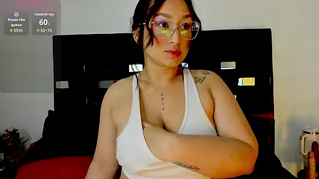 SussySunny  online show from 20, 10, 2025