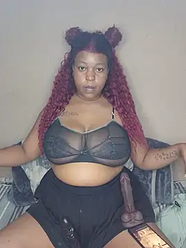 Snapshot of ZuriVixen chatting on 15, 7, 2026 ZuriVixen online show from 15, 7, 2026