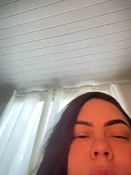 Fernandinhacarioca021rj online show from 17, 2, 2026