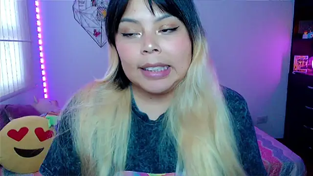 EllieMoonX online show from 16, 4, 2026