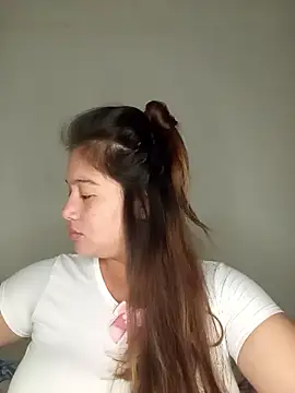 Natacha 02 online show from 8, 1, 2026