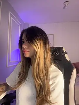 HoneyMollyX online show from 3, 2, 2026