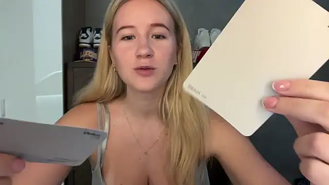 itssosierra online show from 12, 5, 2026