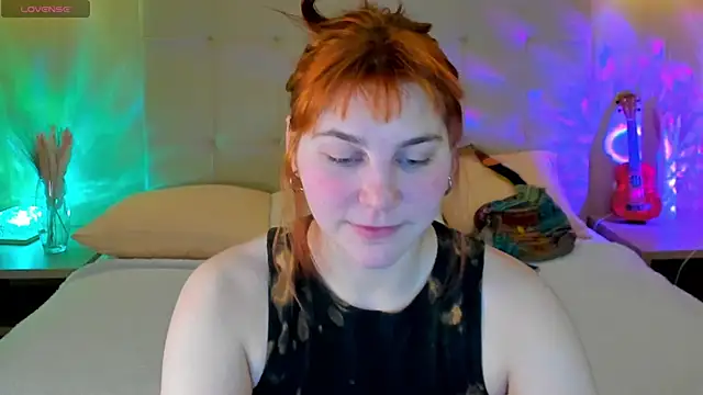 Snapshot of Rene_Shine chatting on 4, 2, 2026 Rene Shine online show from 4, 2, 2026