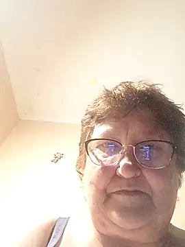 Snapshot of Katherine735 chatting on 5, 7, 2026 Katherine735 online show from 5, 7, 2026