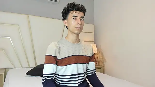 Zahir Ashar online show from 21, 10, 2025