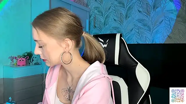 EvaPeace online show from 21, 11, 2025