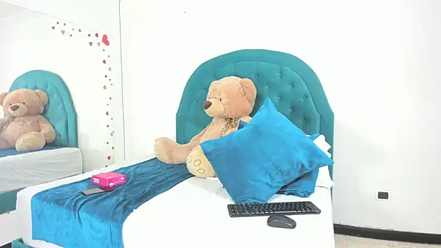 Grecia Moore online show from 20, 11, 2025