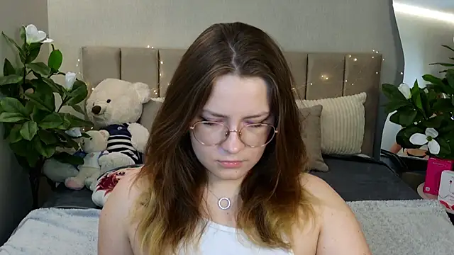 Snapshot of Briarx chatting on 7, 7, 2026 Briarx online show from 7, 7, 2026