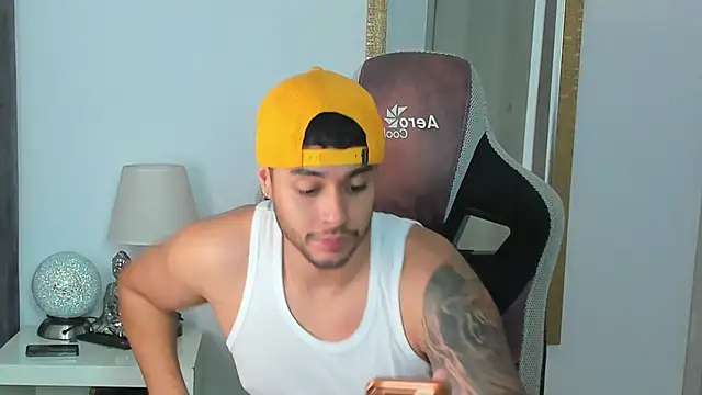 Snapshot of Ken_mailik1 chatting on 18, 1, 2026 Ken mailik1 online show from 18, 1, 2026