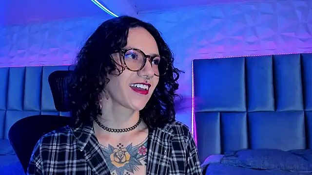 Rachel Kait online show from 15, 10, 2025