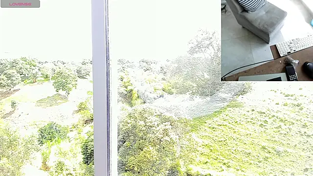 TheHotRoom69 online show from 2, 11, 2025