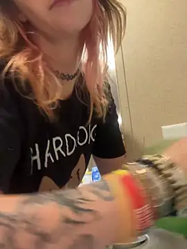 Mustbethemoney1234 online show from 22, 10, 2025