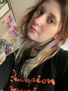 Mustbethemoney1234 online show from 24, 11, 2025