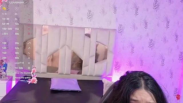 MARIANA TAY1 online show from 11, 4, 2026