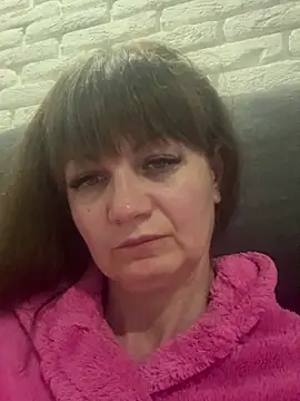 Snapshot of Butterfly8385 chatting on 17, 5, 2026 Butterfly8385 online show from 17, 5, 2026