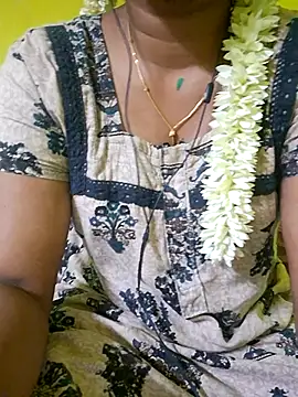 Snapshot of tamil_kanaka chatting on 9, 7, 2026 tamil kanaka online show from 9, 7, 2026